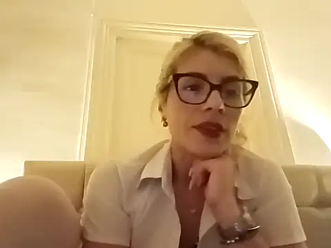 Snapshot of Goddess-Anne chatting on 6, 6, 2026 Goddess-Anne online show from 6, 6, 2026