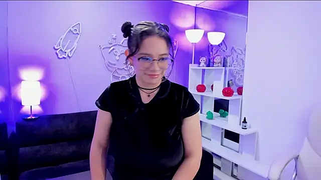 MaraMartinez  online show from 23, 5, 2026