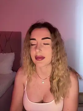 IrisDesiree online show from 7, 5, 2026