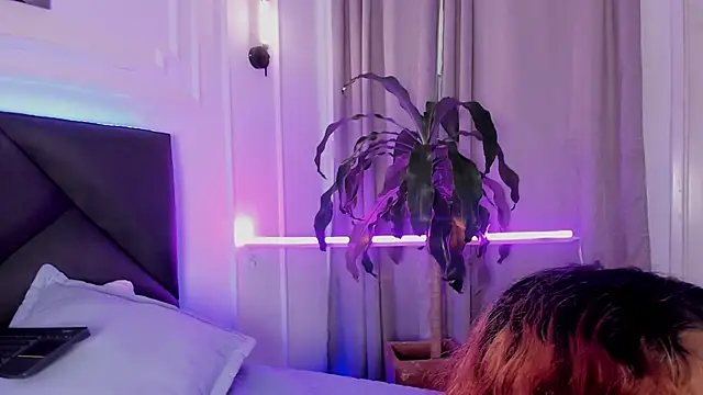 Raichell sweet curvy online show from 29, 4, 2026