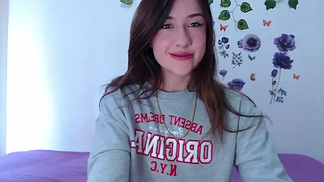 Snapshot of GirlAngell17 chatting on 17, 5, 2026 GirlAngell17 online show from 17, 5, 2026