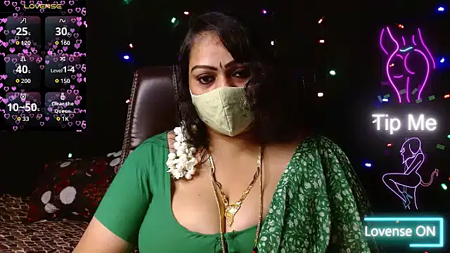 Snapshot of telugu_pillapreethi chatting on 28, 5, 2026 telugu pillapreethi online show from 28, 5, 2026