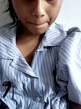 sassyygurl online show from 24, 7, 2026