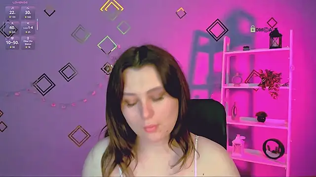 Snapshot of luna_noct chatting on 19, 5, 2026 luna noct online show from 19, 5, 2026