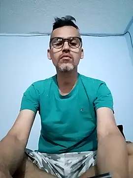 Snapshot of jairo43 chatting on 11, 5, 2026 jairo43 online show from 11, 5, 2026