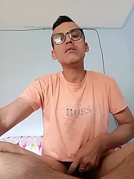 Snapshot of jairo43 chatting on 20, 5, 2026 jairo43 online show from 20, 5, 2026