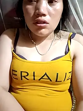 Snapshot of Blaze_Luna chatting on 29, 4, 2026 Blaze Luna online show from 29, 4, 2026