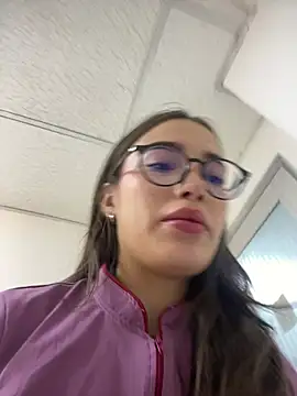 Sweet Milaa1 online show from 5, 5, 2026