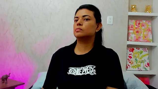 ChloeSmith9 online show from 28, 7, 2026