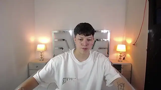 Asher addamss  online show from 30, 4, 2026