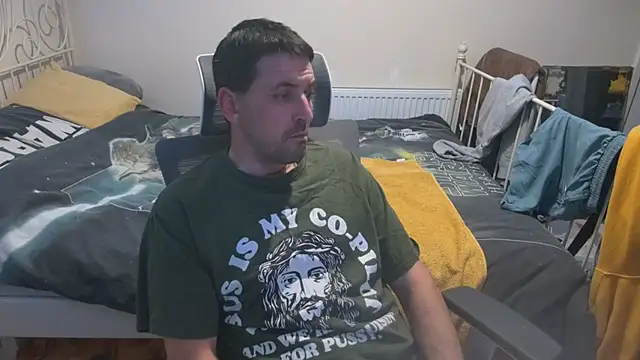 Snapshot of Tracky_66 chatting on 29, 4, 2026 Tracky 66 online show from 29, 4, 2026