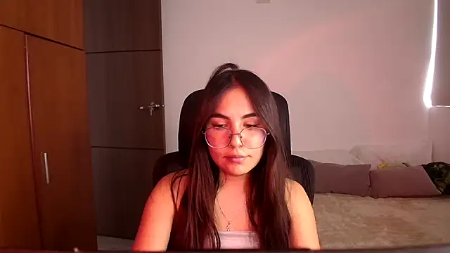 Snapshot of abbyyandmaxx chatting on 3, 8, 2026 abbyyandmaxx online show from 3, 8, 2026