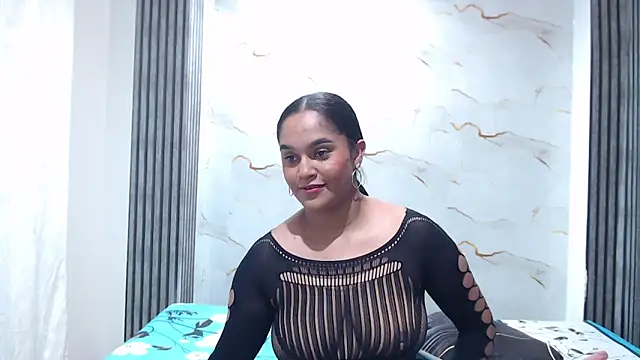 Snapshot of Liaa_cams chatting on 5, 6, 2026 Liaa cams online show from 5, 6, 2026