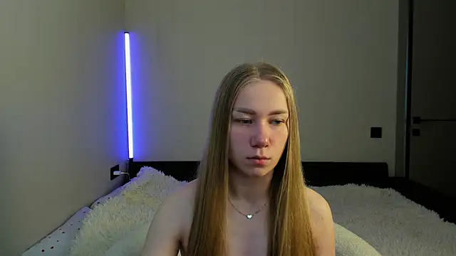 Snapshot of AnnaAlexArti chatting on 1, 7, 2026 AnnaAlexArti online show from 1, 7, 2026