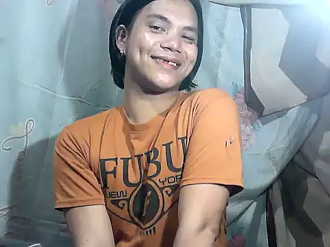 Snapshot of bj_l0ve chatting on 8, 6, 2026 bj l0ve online show from 8, 6, 2026