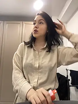 Mimi Shine online show from 18, 5, 2026