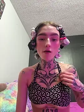 Snapshot of she-dulce chatting on 14, 5, 2026 she-dulce online show from 14, 5, 2026