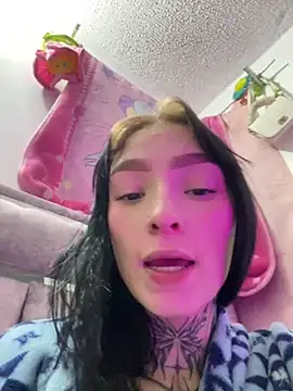 Snapshot of she-dulce chatting on 5, 6, 2026 she-dulce online show from 5, 6, 2026