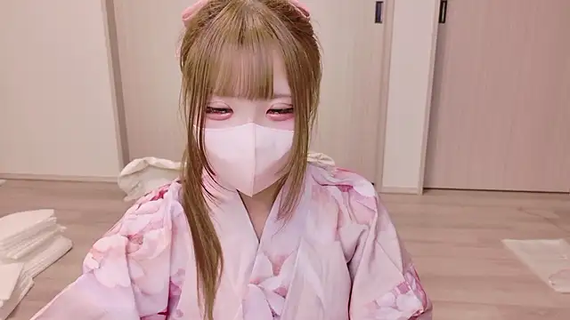 Snapshot of Ichiru_chan chatting on 7, 7, 2026 Ichiru chan online show from 7, 7, 2026