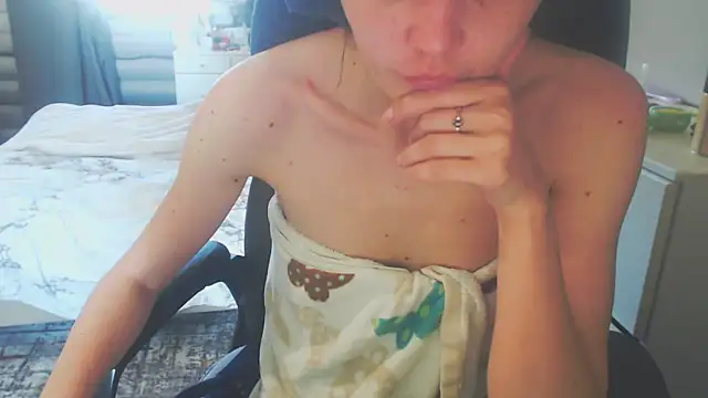 Snapshot of juili_juili chatting on 6, 5, 2026 juili juili online show from 6, 5, 2026