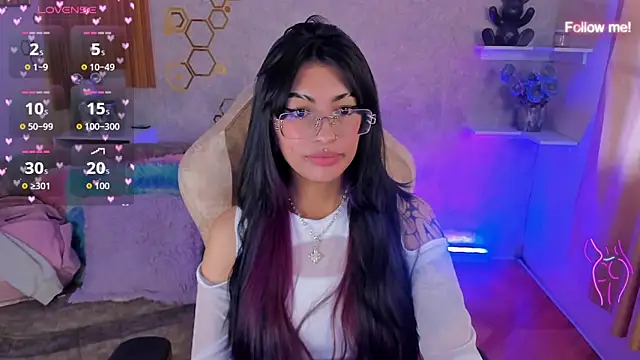 Snapshot of mia_smoke_ chatting on 12, 6, 2026 mia smoke online show from 12, 6, 2026