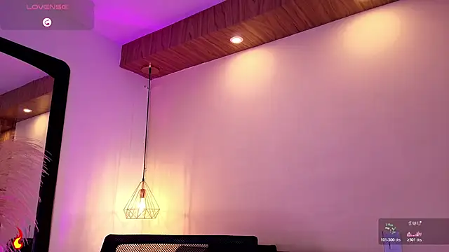 Chloe monroee online show from 17, 7, 2026