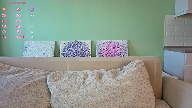 Chanelbayerr online show from 30, 4, 2026