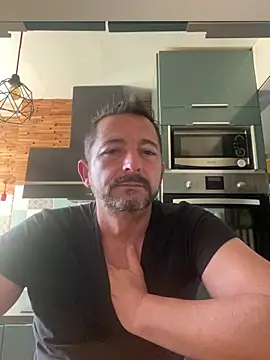 Snapshot of daddy3945 chatting on 22, 5, 2026 daddy3945 online show from 22, 5, 2026
