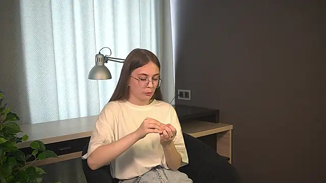 TomekaBiava online show from 2, 5, 2026