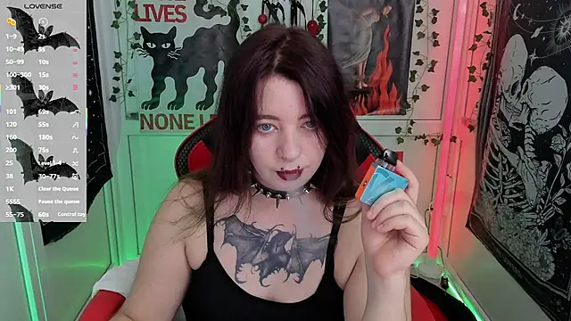 Snapshot of PurpleRune chatting on 15, 6, 2026 PurpleRune online show from 15, 6, 2026