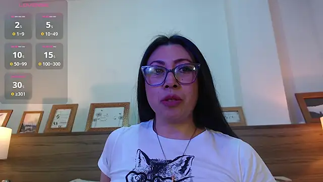 Snapshot of FranciscaVera chatting on 13, 6, 2026 FranciscaVera online show from 13, 6, 2026