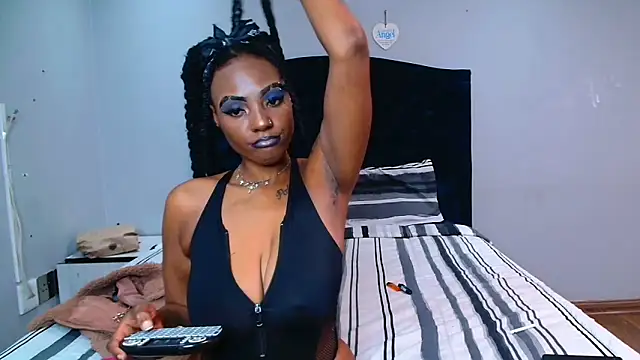 Snapshot of KillarRose chatting on 8, 5, 2026 KillarRose online show from 8, 5, 2026