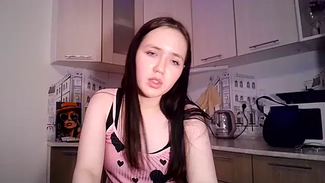 Snapshot of LannieCam chatting on 15, 5, 2026 LannieCam online show from 15, 5, 2026