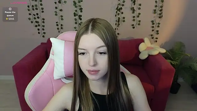 Snapshot of Eva_Th0mpson chatting on 10, 7, 2026 Eva Th0mpson online show from 10, 7, 2026