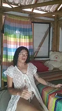 Snapshot of Eimy_Rose_ chatting on 2, 5, 2026 Eimy Rose online show from 2, 5, 2026