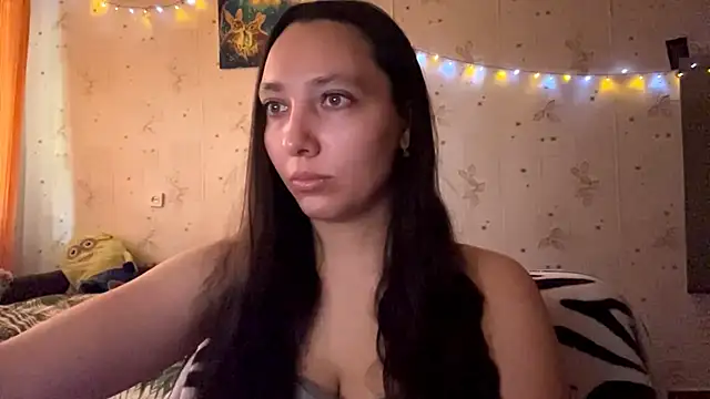 Snapshot of SheeringGape chatting on 19, 6, 2026 SheeringGape online show from 19, 6, 2026