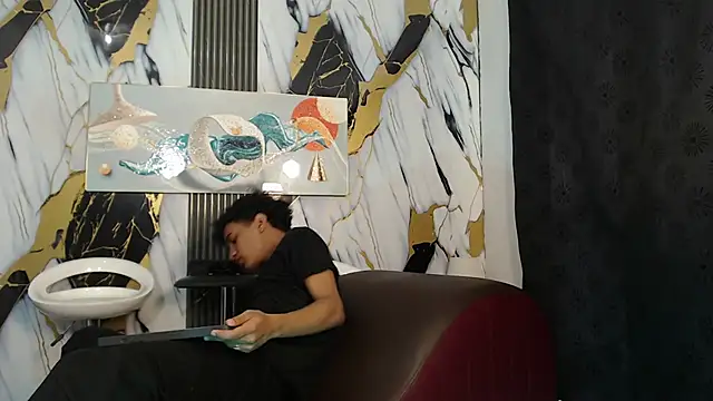GOLDEN 2026 online show from 25, 5, 2026