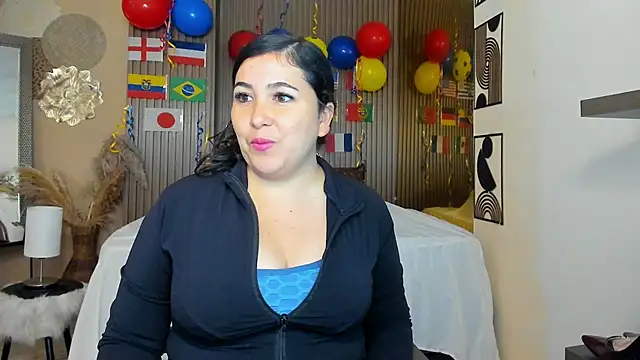 Snapshot of BBWLuxuryMuse chatting on 15, 6, 2026 BBWLuxuryMuse online show from 15, 6, 2026