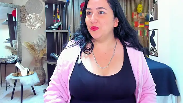 BBWLuxuryMuse online show from 15, 7, 2026