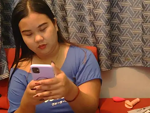 Snapshot of hotchickgirl chatting on 10, 6, 2026 hotchickgirl online show from 10, 6, 2026