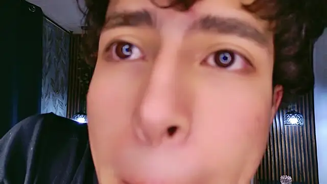 Snapshot of Michaell_Peters chatting on 11, 7, 2026 Michaell Peters online show from 11, 7, 2026