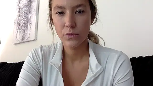 Misss alyssaaa online show from 19, 5, 2026