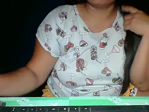 MommyKaye30 online show from 5, 6, 2026
