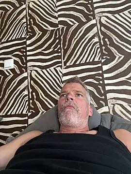 Snapshot of Thor-82 chatting on 8, 7, 2026 Thor-82 online show from 8, 7, 2026
