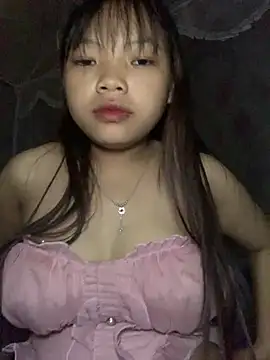 Cham-py online show from 11, 5, 2026