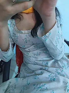 zoya baby  online show from 5, 6, 2026