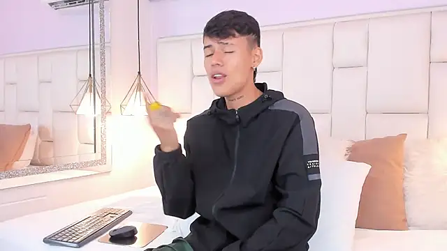 JacobFerrer online show from 4, 7, 2026
