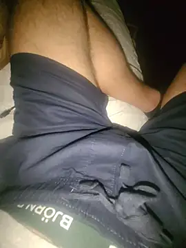 Snapshot of Diamont_Oficial chatting on 25, 5, 2026 Diamont Oficial online show from 25, 5, 2026