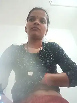 Snapshot of Student_garl_1 chatting on 16, 6, 2026 Student garl 1 online show from 16, 6, 2026