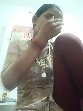 Student garl 1 online show from 4, 7, 2026